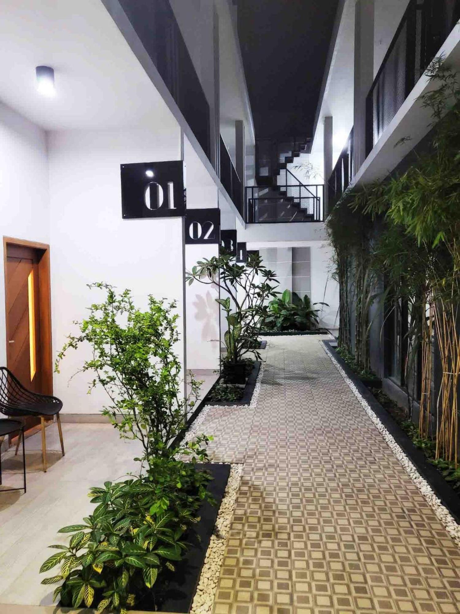 Cabin15 - Syariah Blitar Exteriör bild